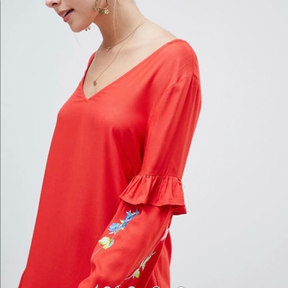 Asos Ultimate Mini Embroidered (Red)